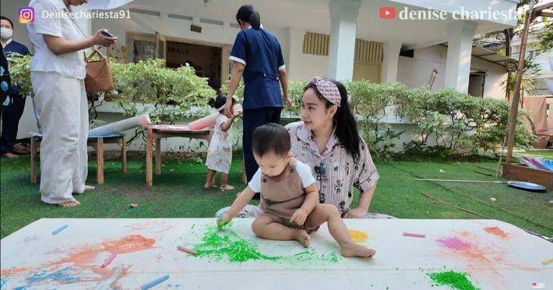 Youtube.com/denise chariesta